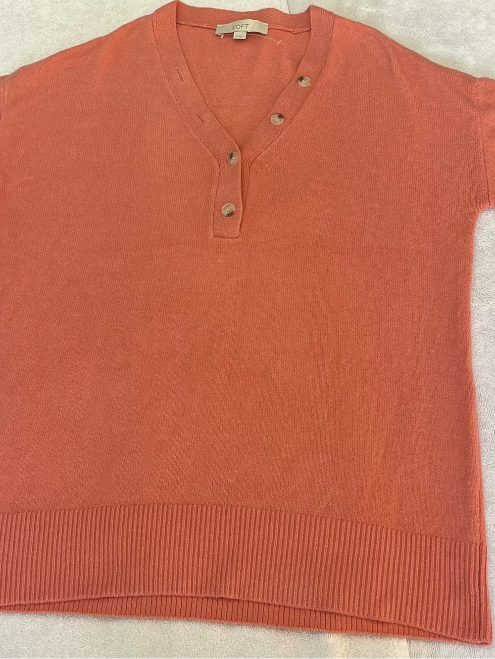 LOFT Women's Medium Coral Pink Henley Button Neck Sweater NWOT New Knit Soft